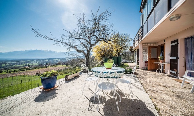 Reignier-Esery Apartment | Apartment 'Charming T2 With View' with Mountain View, Private Terrace and Wi-Fi