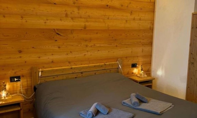 Auronzo di Cadore Apartment | Apartment 'Ciariè' with Mountain View and Shared Garden