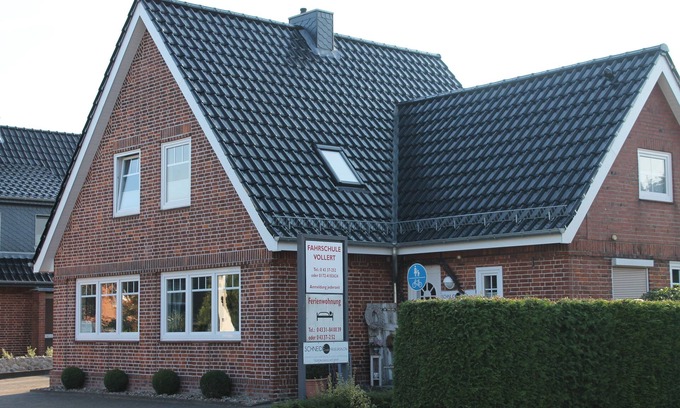Westerronfeld Apartment | Apartment close to the canal and the canal tunnel
