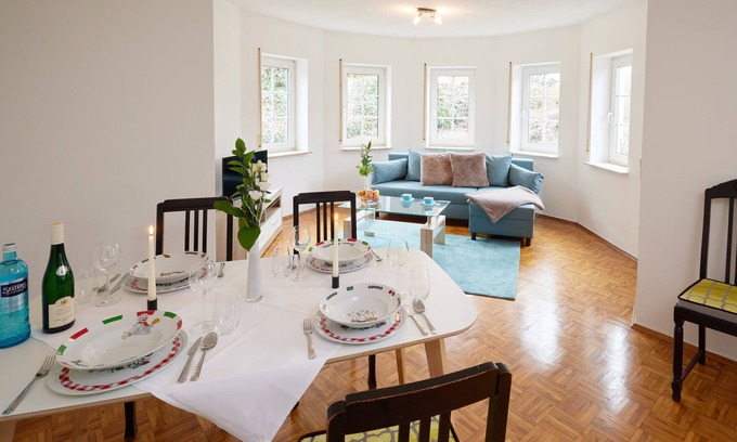 Treysa Apartment | Apartment 'Die Landgräfinnen' with Shared Terrace, Shared Garden and Wi-Fi