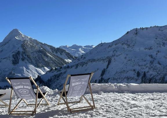 Damuels Apartment | Apartment direkt an der Piste