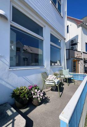 Henningsvaer Apartment | Apartment Elisabeth at Fiskekrogen
