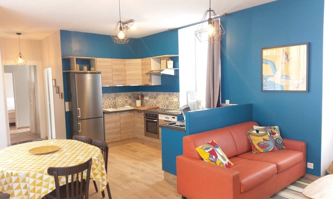 Eaux-Bonnes Apartment | Apartment-Ensuite with Bath-Carri