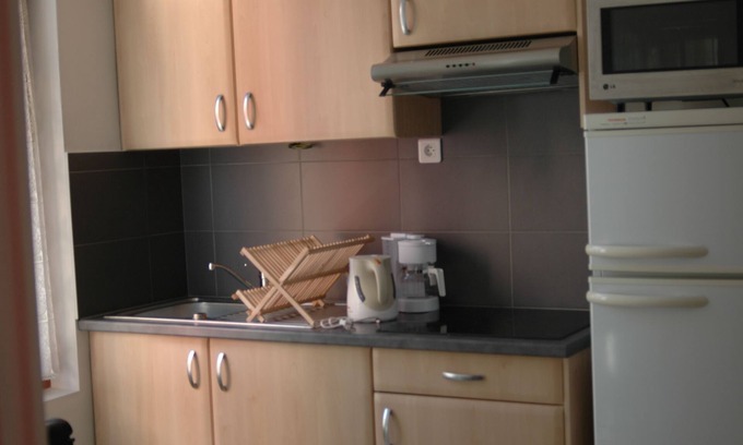 8th Arrondissement Condo | Apartment F1