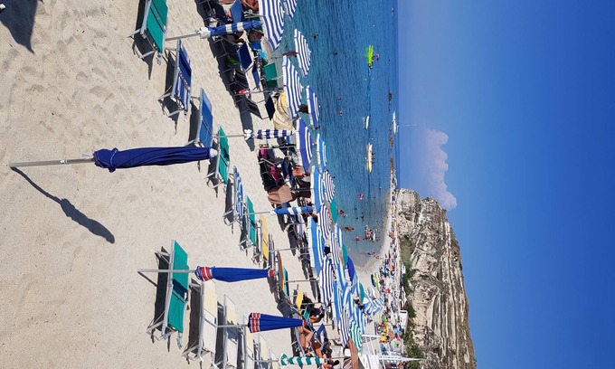 Gizzeria Apartment | Apartment Falerna Marina 100 m from the beach