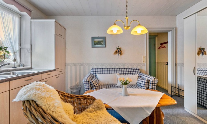 Bredstedt Apartment | Apartment 'Ferienwohnung 1 Appartement' with Private Garden and Wi-Fi
