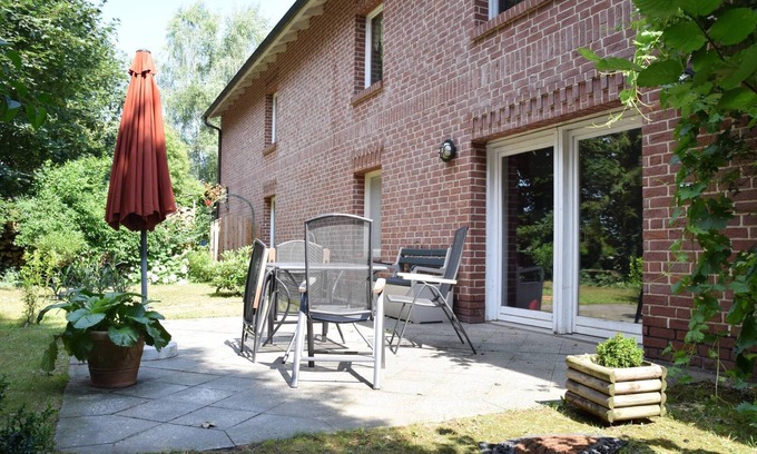 Vietmannsdorf Apartment | Apartment 'Ferienwohnung Eulenhof' with Private Terrace, Private Garden and Wi-Fi