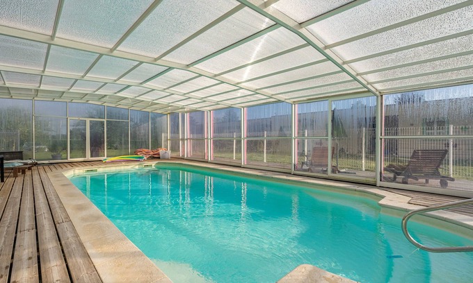 Saint-Simon-de-Bordes Apartment | Apartment 'Le Clos Du Champ De L'Amour - Royan' with Private Pool and Air Conditioning