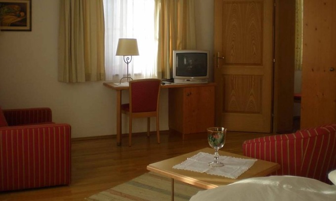 Kuchl Apartment | Apartment Göll - House Siller