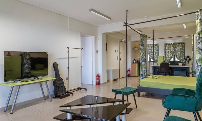 Galatsi Apartment | Apartment 'Galatsi Panorama 1' with Mountain View, Wi-Fi and Air Conditioning