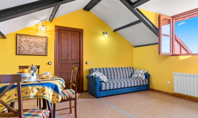 Tornon Apartment | Apartment 'Geografía' with Mountain View, Shared Terrace and Wi-Fi