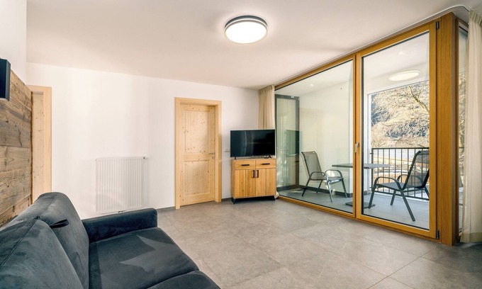 Bressanone Apartment | Apartment 'Golden' with Mountain View, Shared Garden and Wi-Fi