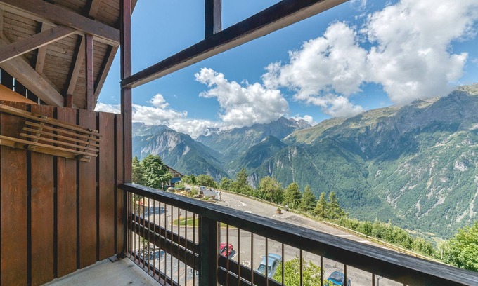 Villard-Reculas Apartment | Apartment 'Granges 35' with Mountain View and Balcony