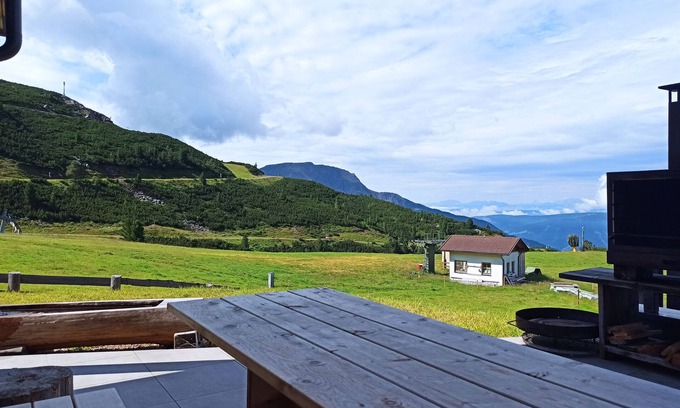 Sarentino Apartment | Apartment 'Ground Floor' with Mountain View, Shared Terrace and Wi-Fi