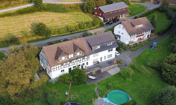 Niederlandenbeck Apartment | Apartment 'Hase' with Shared Pool, Private Terrace and Wi-Fi