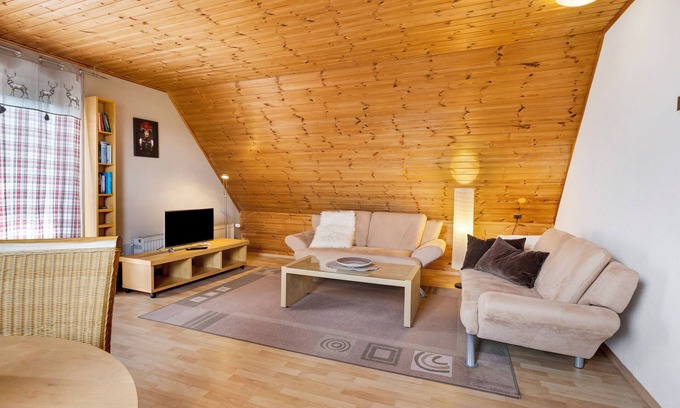 Saig Apartment | Apartment 'Haus Am Südhang' with Shared Garden, Balcony and Wi-Fi