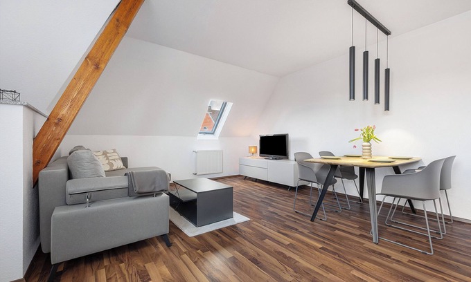 Sudstadt-Bult Apartment | Apartment "Haus Hannover" with Wi-Fi
