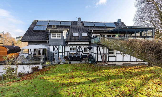 Lindlar Apartment | Apartment 'Helle' with Mountain View, Private Terrace and Wi-Fi