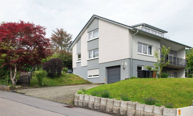 Kalkofen Apartment | Apartment 'Hofer' with Shared Garden and Wi-Fi