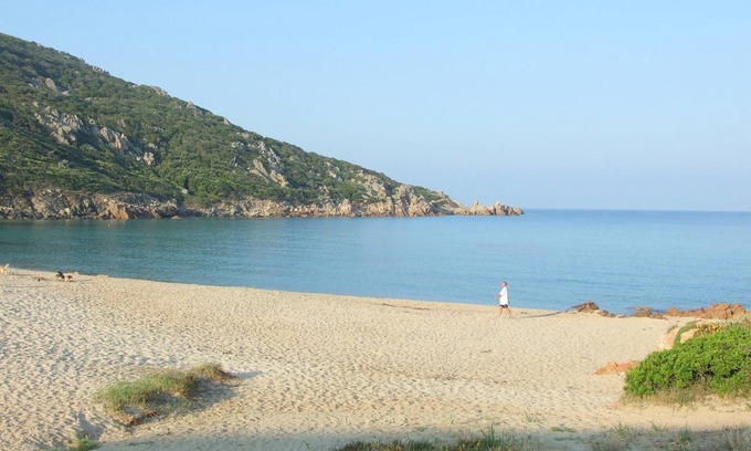 Tizzano Apartment | Apartment ideally located facing the sea, on the beach of Tizzano in Southern Corsica
