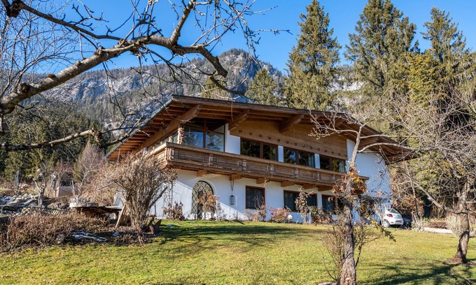 Angerberg Apartment | Apartment "Im Haus Stöckl" with Mountain View, Garden, Terrace & Wi-Fi