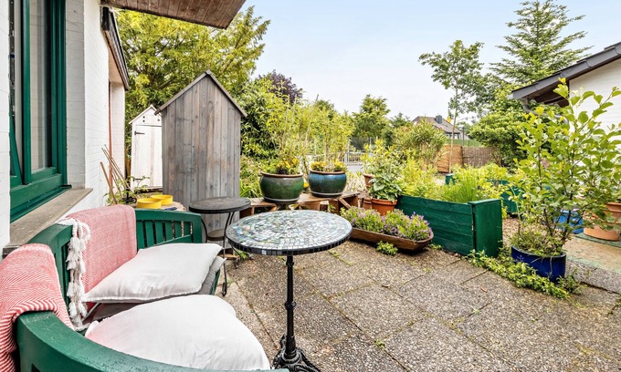 Salzhausen Apartment | Apartment 'Im Reiterparadies' with Private Terrace, Private Garden and Wi-Fi
