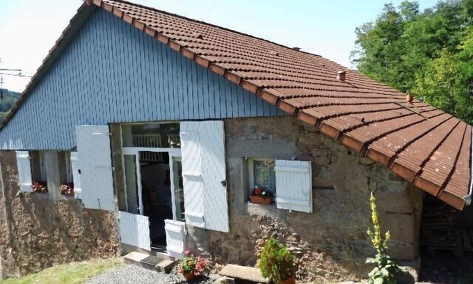 Moyenmoutier Cottage | Apartment in a renovated farmhouse Moyenmoutier