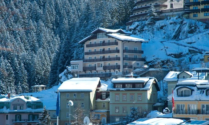 Bad Gastein Apartment | Apartment in Bad Gastein near Ski Lifts