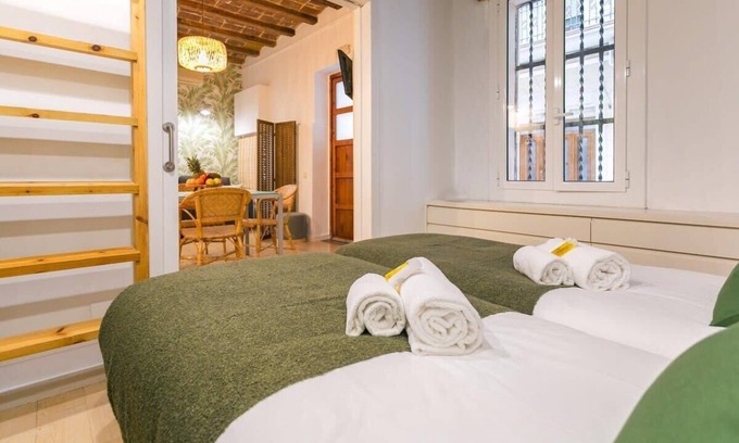 Barceloneta Apartment | Apartment In Barceloneta, close to the beach
