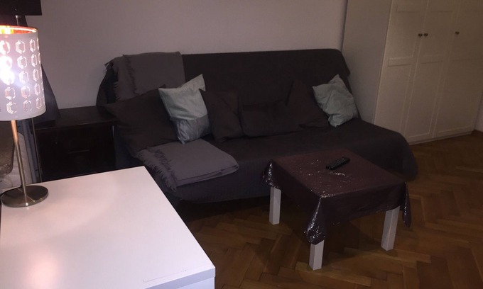 Mirow Apartment | Apartment in City Center next to Central Station