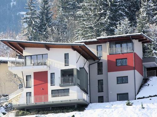 Fuegen Apartment | Apartment in Fügen near Spieljoch Ski