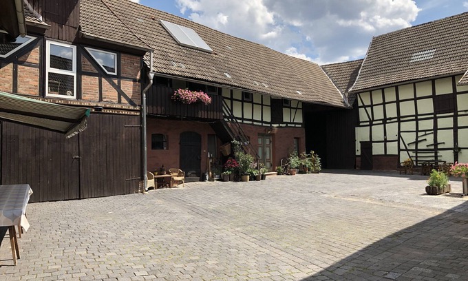 Uftrungen House | Apartment in Herrmannshof