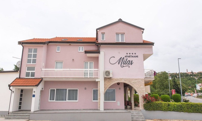 Imotski Apartment | Apartment in Imotski with parking
