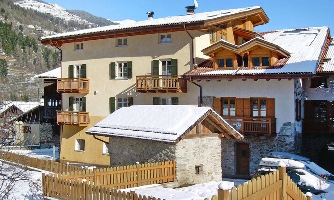 Pellizzano Apartment | Apartment in Pellizzano