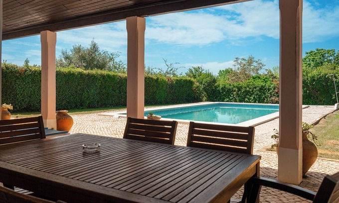 Paialvo Apartment | Apartment in a Beautiful Villa Close to Tomar