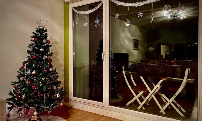 Quartier Saint-Leon Condo | Apartment in residence quiet area near the center fully equipped.