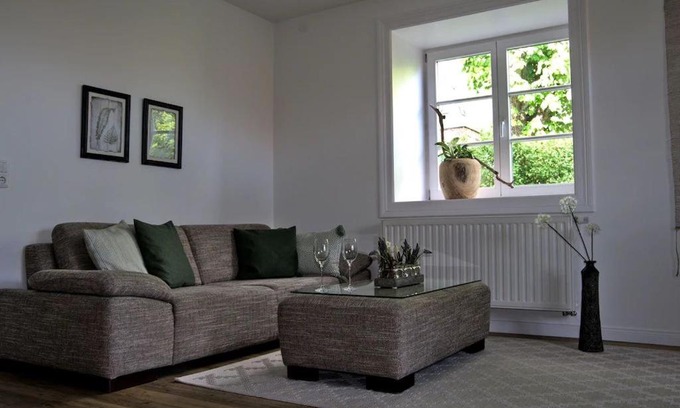 Klein Trebbow Apartment | Apartment in ruhiger Wohnlage Sie sind in 3 Minuten am Trebbower See oder in 30 Minuten an der Ostsee