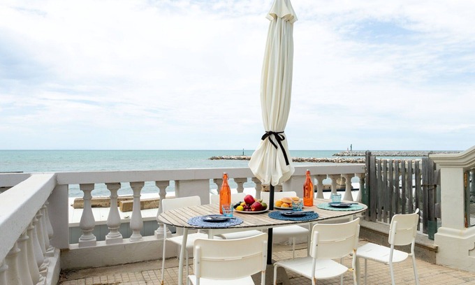 San Vincenzo Apartment | Apartment in San Vincenzo with 2 bedrooms sleeps 6