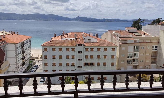Sanxenxo House | Apartment in Sanxenxo. Penthouse with sea views.