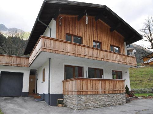 Steeg Apartment | Apartment in Steeg in a beautiful setting