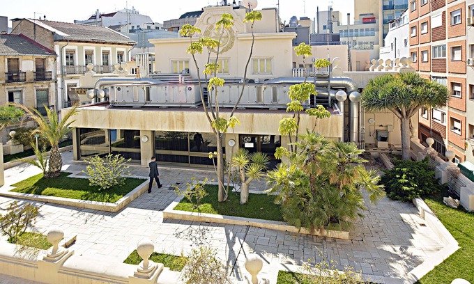 Alicante City Centre Apartment | Apartment in the center of Alicante and 150m from the promenade