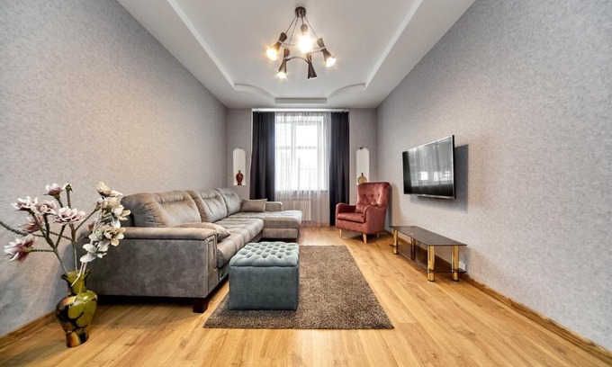 Minsk City Centre Apartment | apartment in the center of Oktyabrskaya metro station