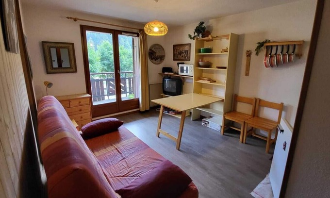 Laveissiere Apartment | Apartment in the heart of the resort, at the foot of the slopes