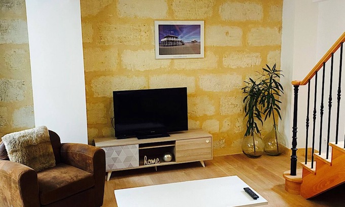 Chartrons Apartment | Apartment in the heart of the Chartrons near the quays