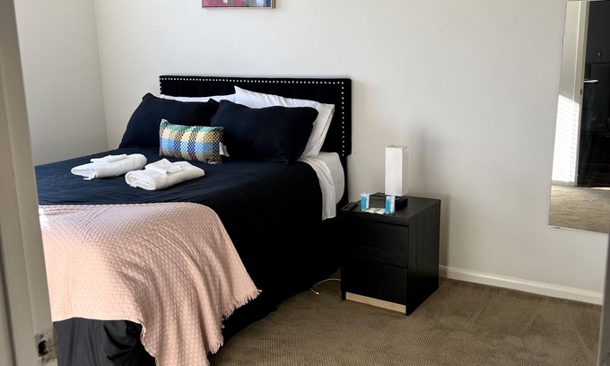 North Burnet Apartment | Apartment in the Heart of the Domain
