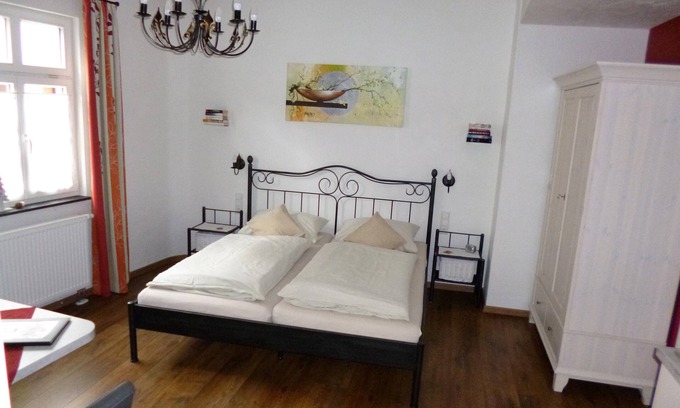Mainz-Bingen Apartment | Apartment in the historic center of Bacharach, WITHOUT train noise! ground floor