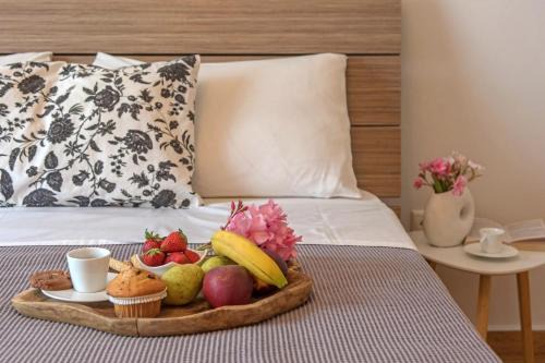 Thissio Apartment | Apartment in the Historical Center of Athens