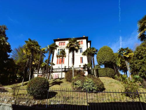 Vignone Apartment | Apartment in Vignone Villa Setting