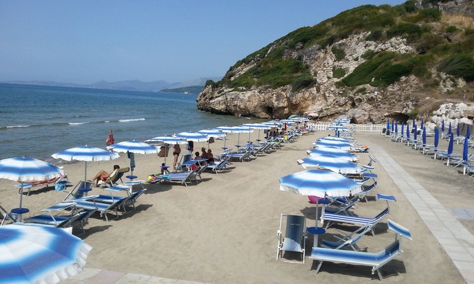 Minturno Apartment | Apartment in Villa Valentini, Seafront, Gulf of Gaeta parking included