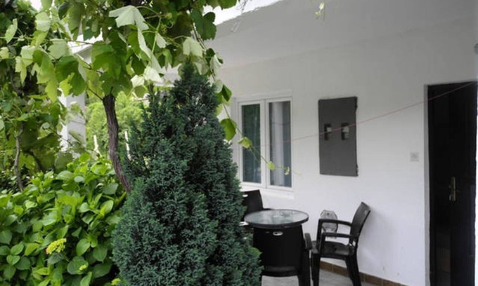 Zelenika Apartment | Apartment in Zelenika, 3-4km close to Herceg Novi. Wi - Fi, Parking place